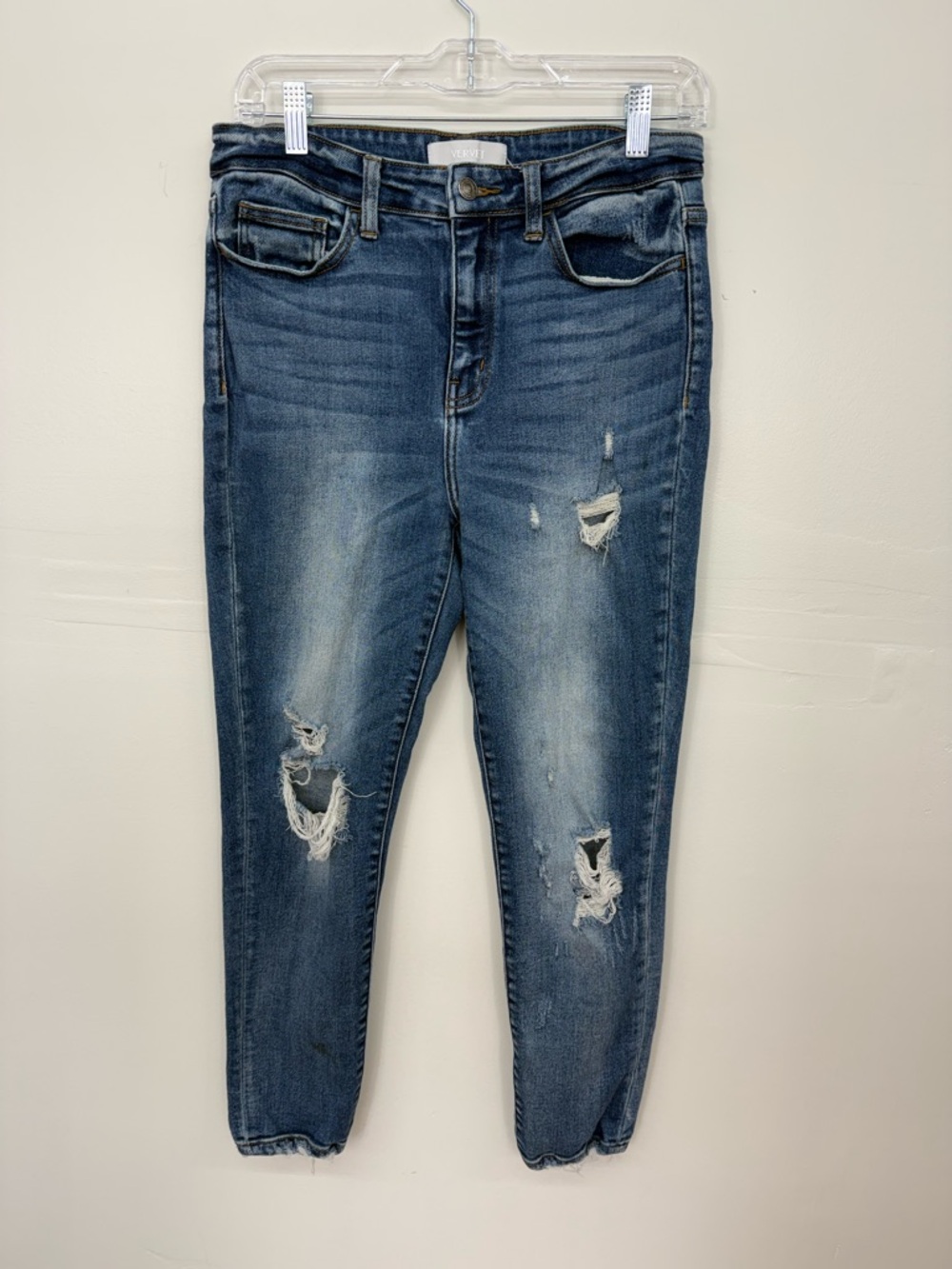 Vervet Women's Distressed Dark Blue Skinny Jeans H7